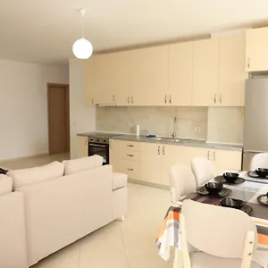 new-boulevard-appartamento-moderno-a-tirana.albaniahotels.org/